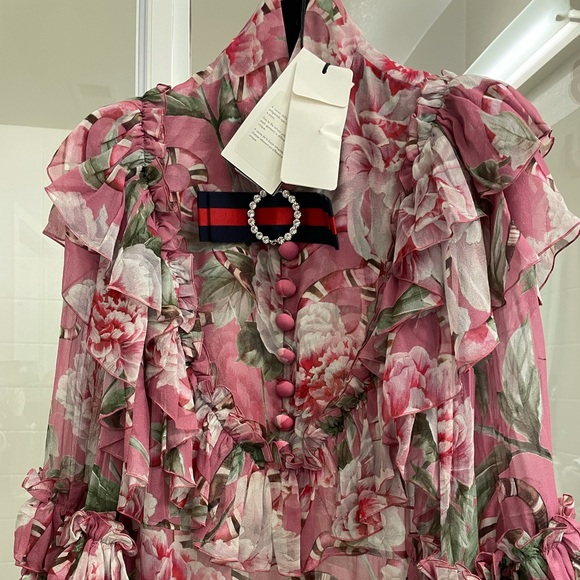 💗$10,000 Gucci Ruffle Floral Dress💗 - Picture 4 of 7